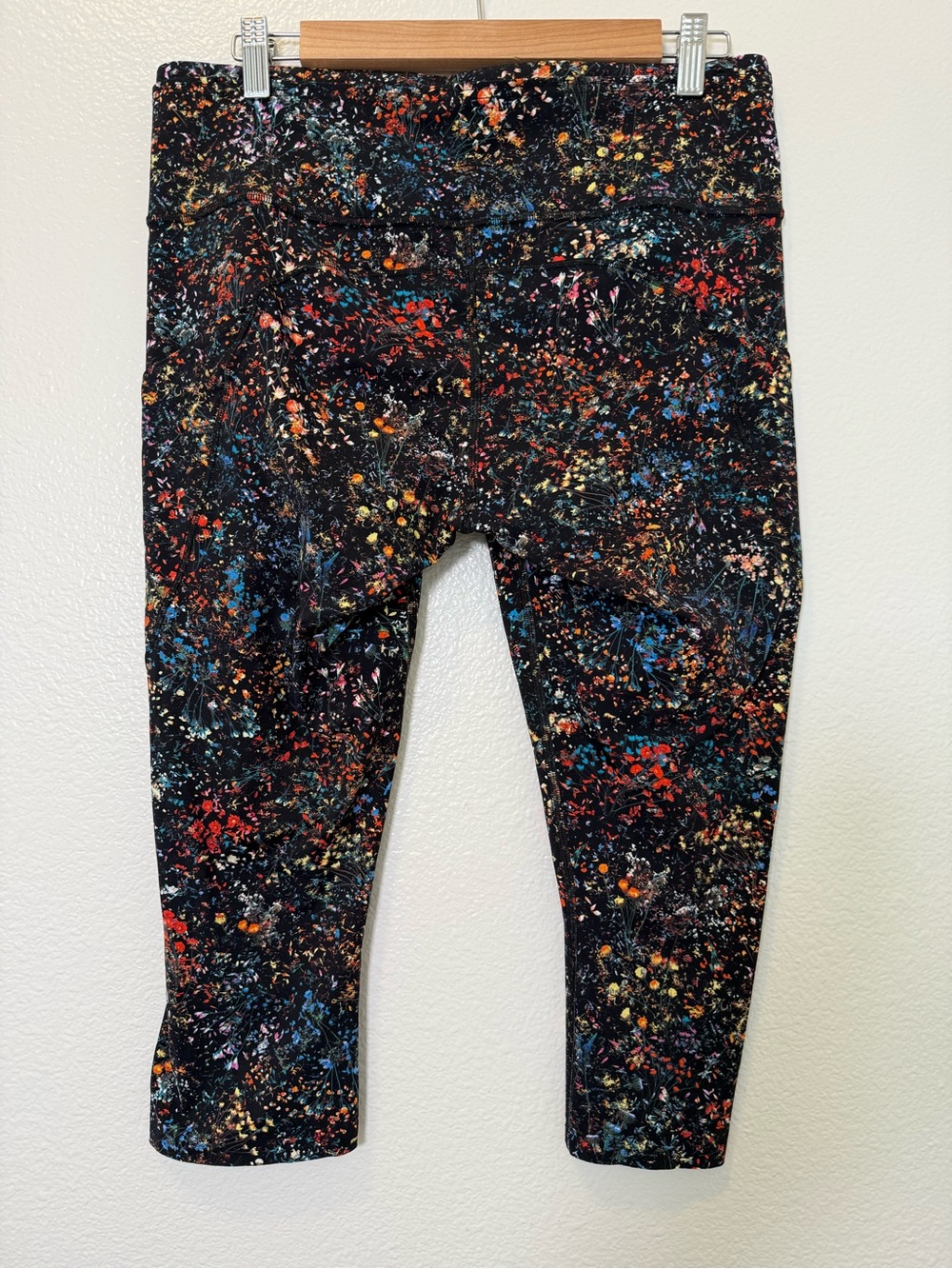 Lululemon Fast & Free Cropped Tight II Nulux Flowerescent Multi - Picture 2 of 9